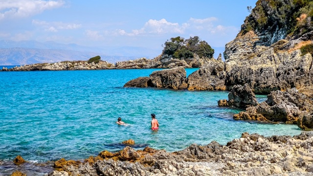 Καιρός: Ξεπέρασε τους 35°C το θερμόμετρο τη Δευτέρα, οι περι