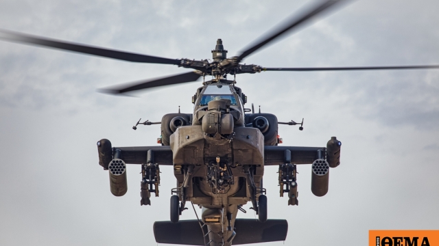 Αμερικανικό ελικόπτερο Apache κατέπεσε κοντά στα Στενά του Ο