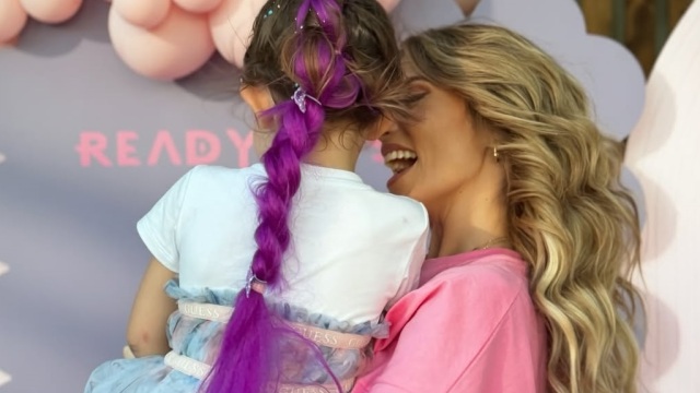 Αθηνά Οικονομάκου: Πώς γιόρτασε τα πέμπτα γενέθλια