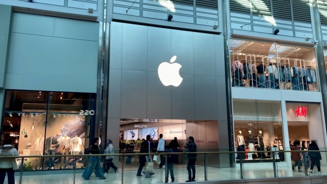 Apple, bellek çipi krizi nedeniyle ürünlerine zam yapacağını duyurdu
