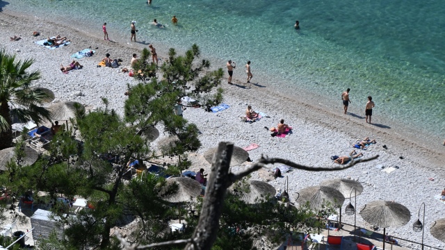 Ζέστη και μελτέμια έως 8 μποφόρ σήμερα, στους 33 βαθμούς η θερμοκρασία το Σαββατοκύριακο