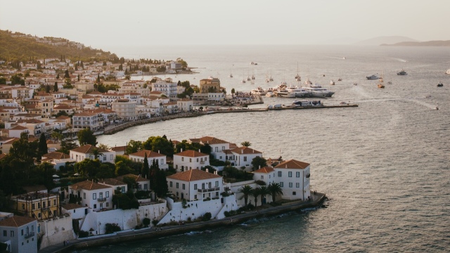 Porto Heli: 1 Milyar Euro'nun Üzerinde Yatırımla 'Sessiz' Lüksün Küresel Bir Destinasyonu