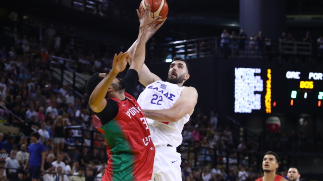 Ελλάδα – Πορτογαλία 7-6 (Α’ περίοδος): Live ο αγώνας για τα προκριματικά του Παγκοσμίου Κυπέλλου μπάσκετ