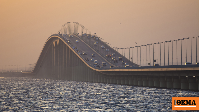 1,7 Milyar Euroluk Deniz Üzerindeki Köprü: İki Ülkeyi Birleştiriyor ve Yapay Adalardan Geçiyor