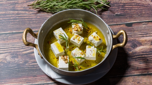 Feta ve Zeytinyağı İhracatın 'Altını' Oldu, 2025'te Yunanistan'a 2,1 Milyar Euro Getirdi