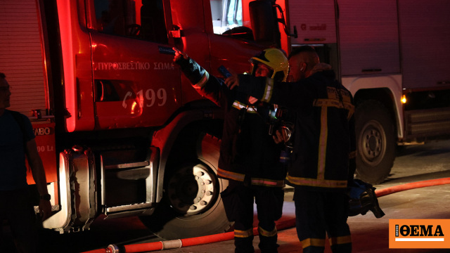 Νεκρό ανασύρθηκε ένα άτομο από ΙΧ που «λαμπάδιασε» στον παράδρομο της Εγνατίας Οδού Νεκρό ανασύρθηκε ένα άτομο από ΙΧ που «λαμπάδιασε» στον παράδρομο της Εγνατίας Οδού