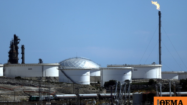 Εκτίναξη κερδών για ExxonMobil και Chevron λόγω της ανόδου των τιμών του πετρελαίου