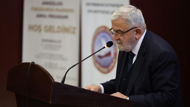 Τουρκία και Ελλάδα μοιράζονται ένα πλούσιο πολιτιστικό και ιστορικό κληροδότημα Τουρκία και Ελλάδα μοιράζονται ένα πλούσιο πολιτιστικό και ιστορικό κληροδότημα