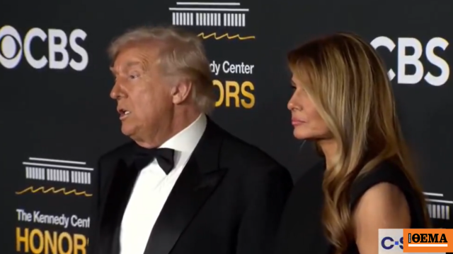 Σε ρόλο παρουσιαστή ο Τραμπ, βράβευσε Σταλόνε, Γκλόρια Γκέινορ και Kiss, δείτε βίντεο