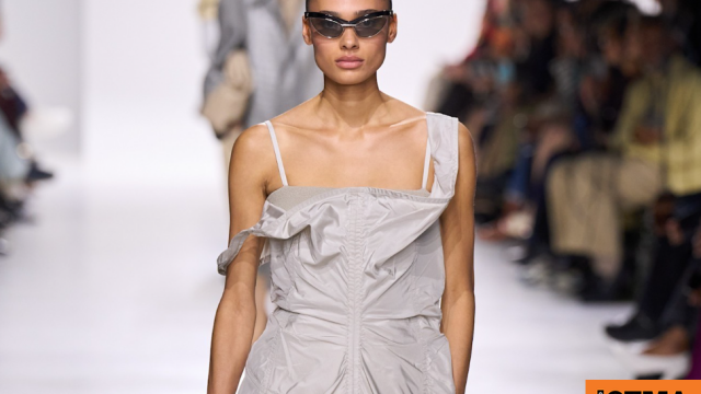 Loafer mules: Η τάση στα παπούτσια που θα βλέπουμε παντού αυτή την άνοιξη